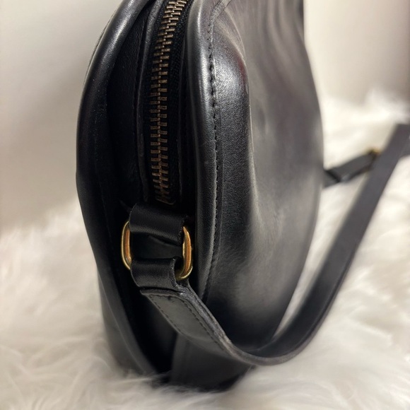 Coach Vintage Black Metropolis Zip Shoulder Bag Leather, 9087 - Picture 6 of 12